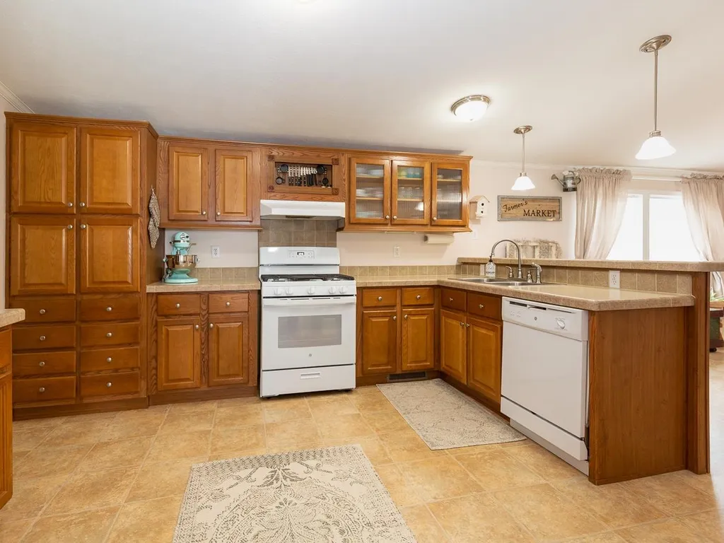 52 Seabreeze Drive North Hampton NH 03862