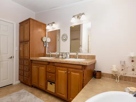 52 Seabreeze Drive North Hampton NH 03862