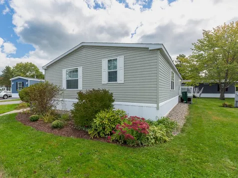 52 Seabreeze Drive North Hampton NH 03862