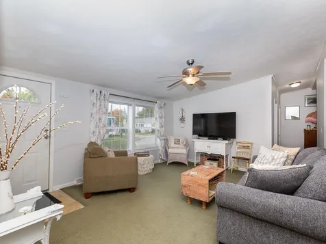 52 Seabreeze Drive North Hampton NH 03862