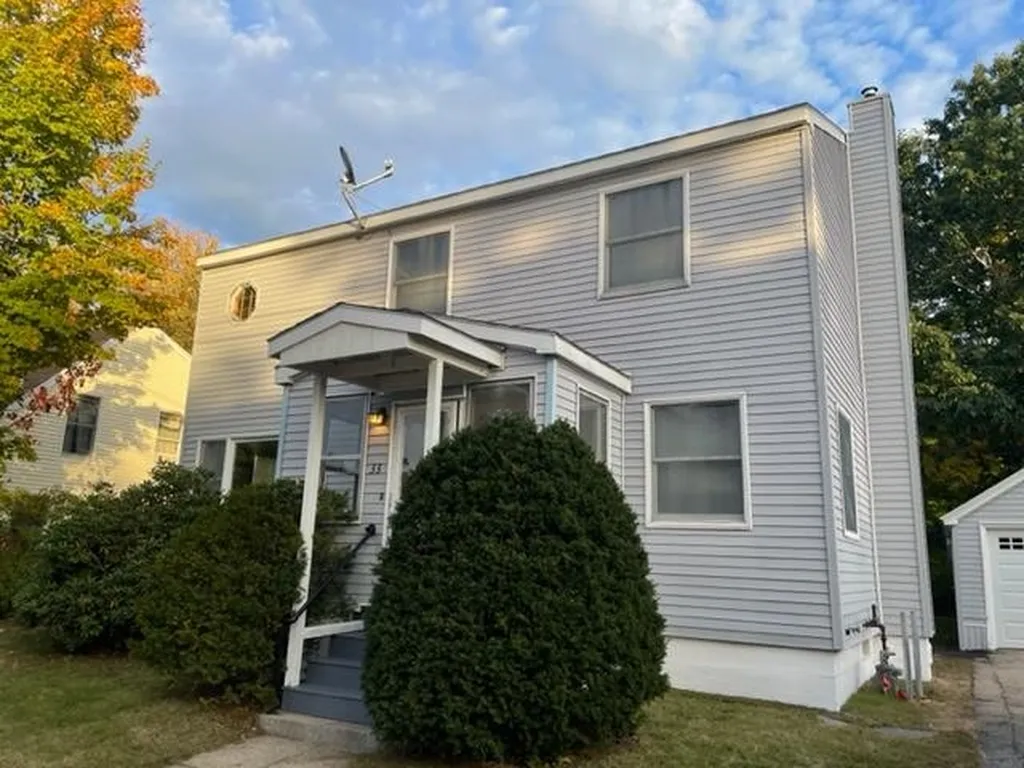 33 Linden Street Rochester NH 03867