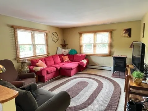92 Pierce Lane Westmoreland NH 03467