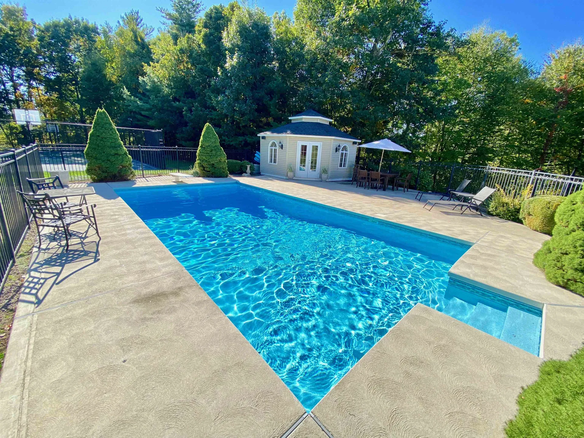 8 Settlers Ridge Road Windham NH 03087