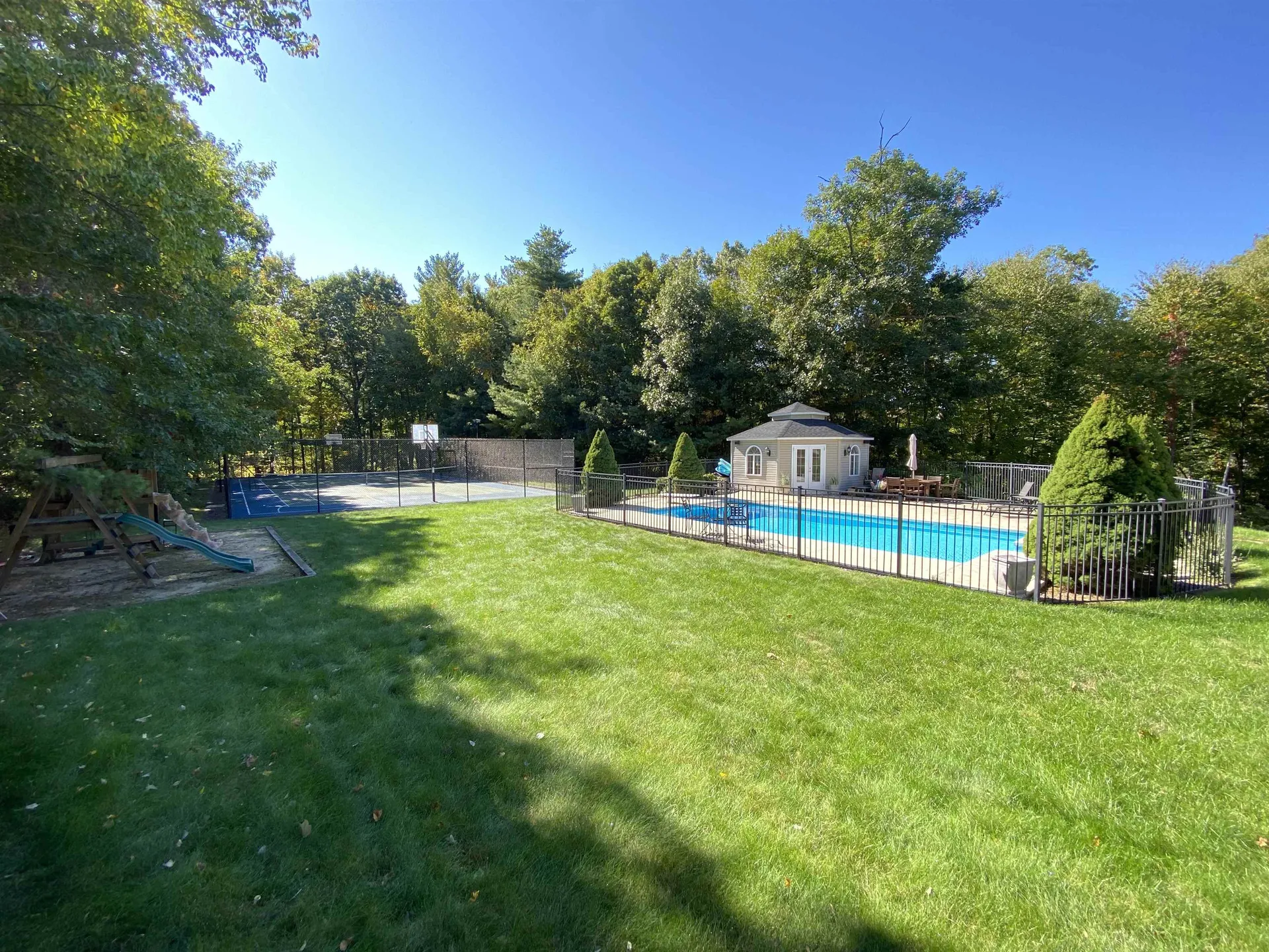 8 Settlers Ridge Road Windham NH 03087