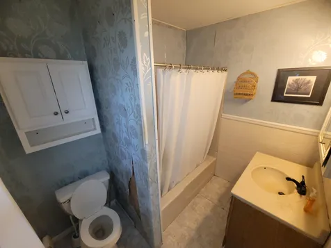 48 Webster Street Laconia NH 03246