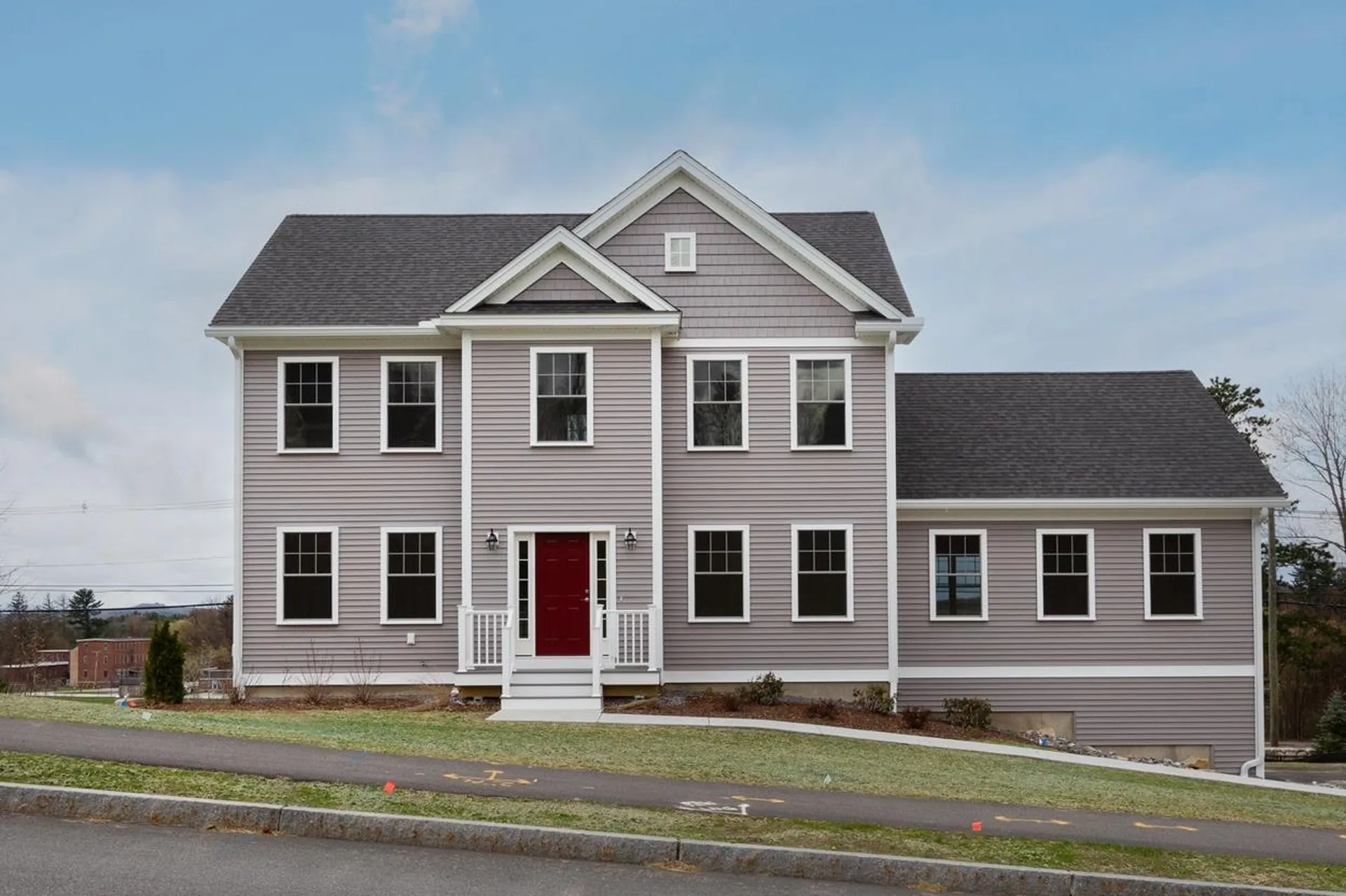 27 Scenic Drive Manchester NH 03104