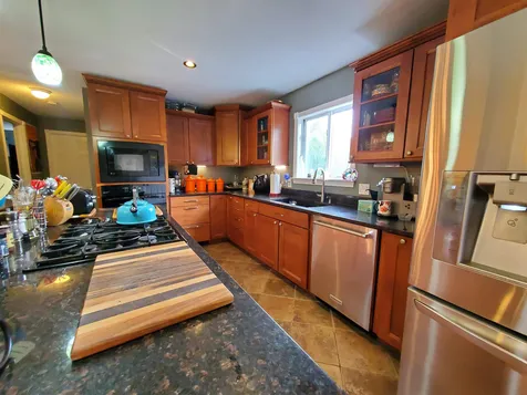 17 Mountain View Drive Enfield NH 03748
