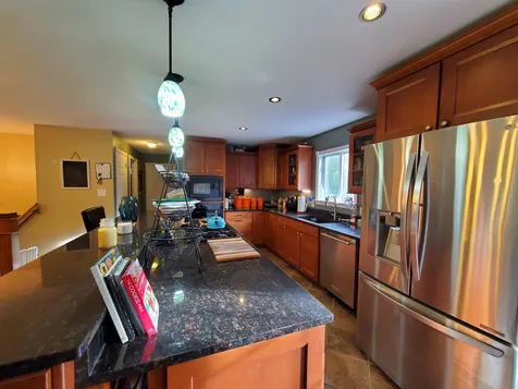 17 Mountain View Drive Enfield NH 03748
