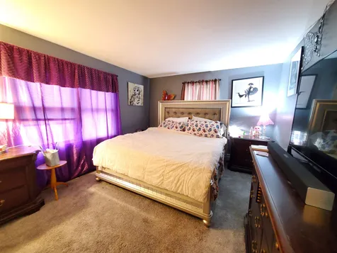 17 Mountain View Drive Enfield NH 03748
