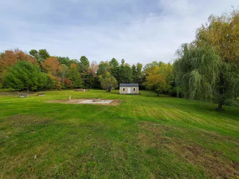 17 Mountain View Drive Enfield NH 03748