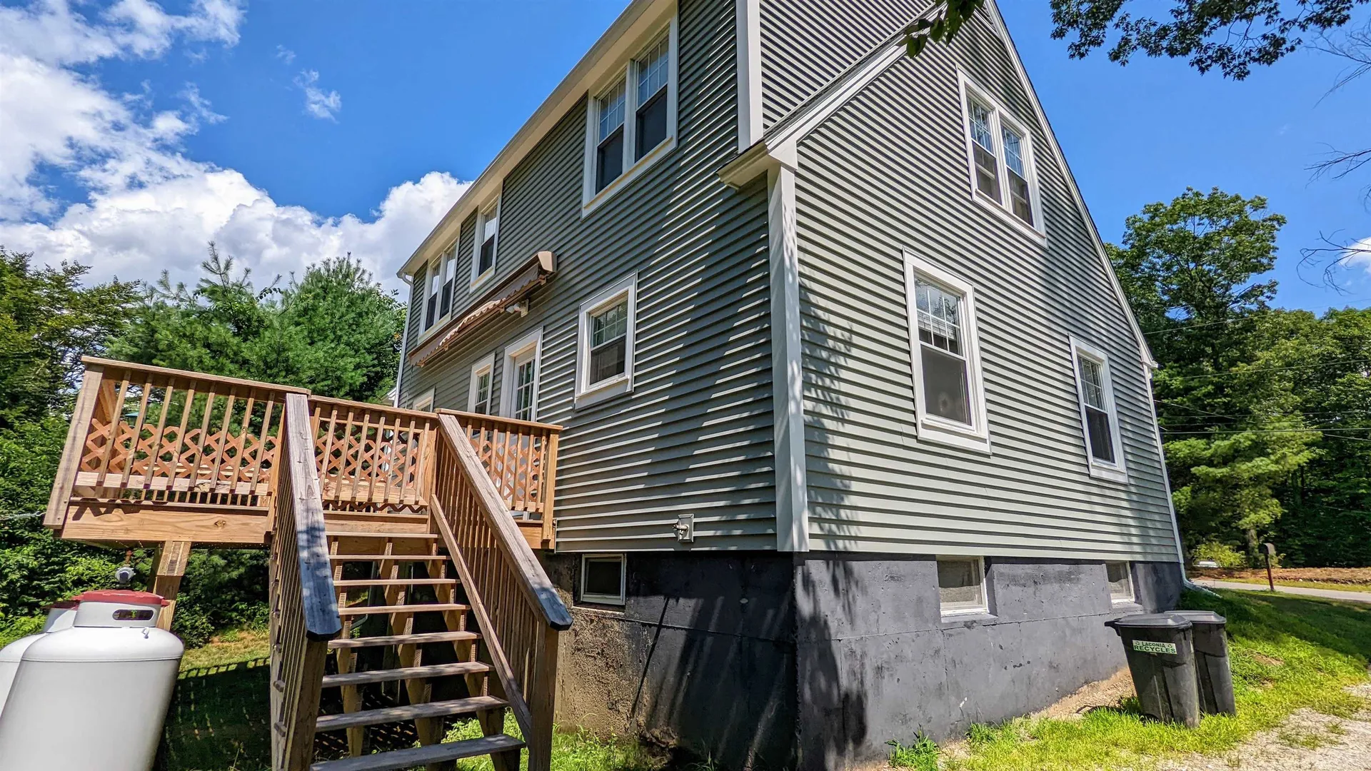 64 Cottonwood Avenue Laconia NH 03246