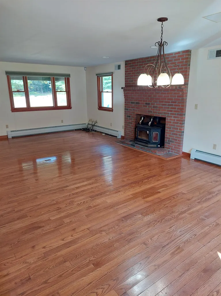 710 Baileys Mills Road Chester VT 05143