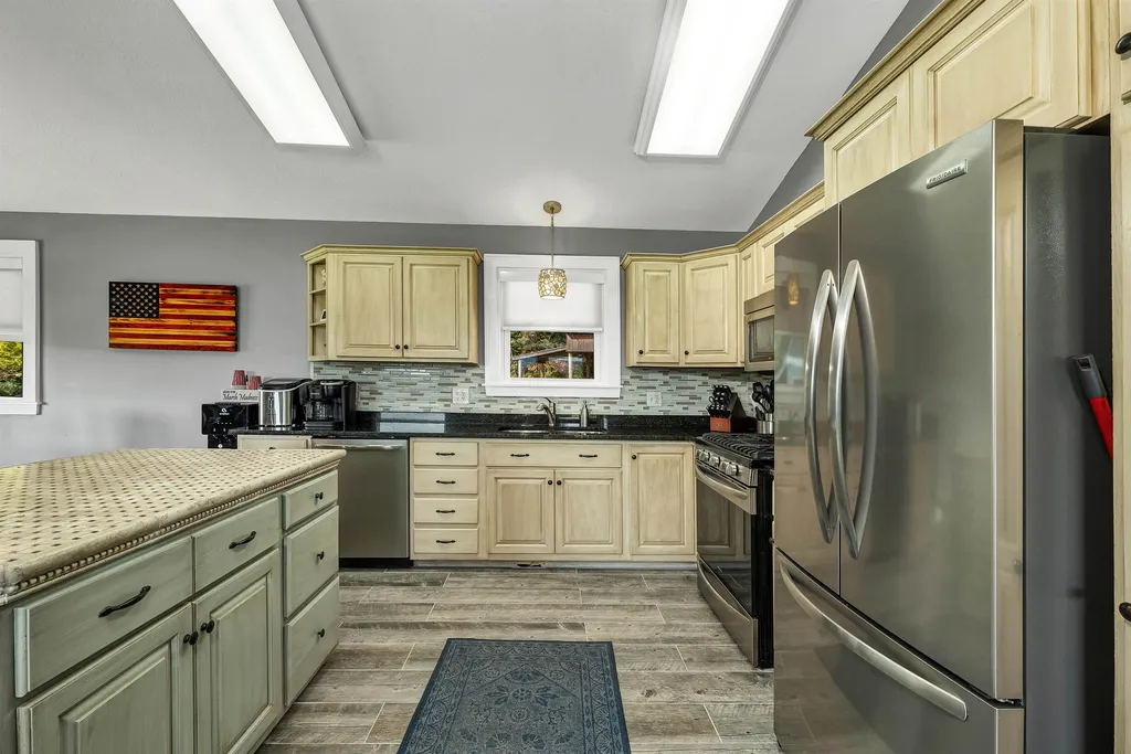 118 Reed Road Colebrook NH 03576