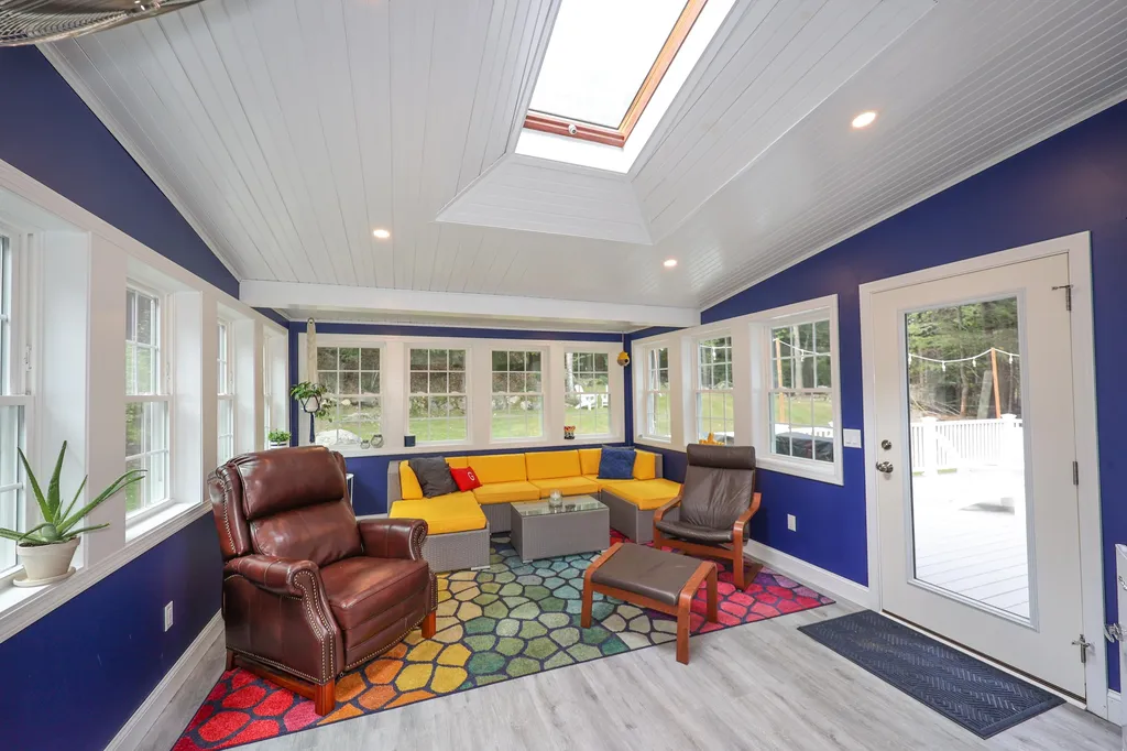10 Greenbriar Lane Amherst NH 03031