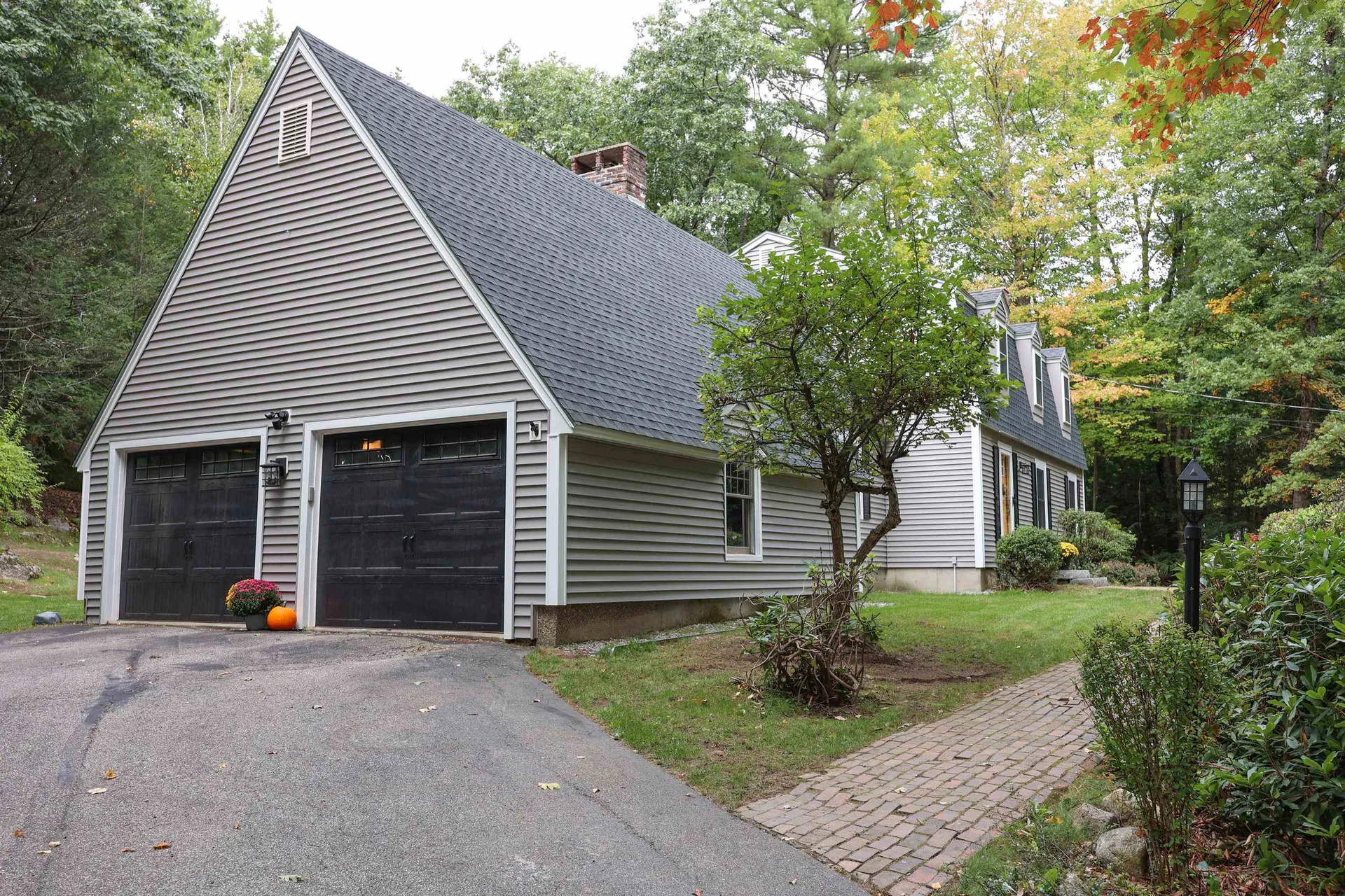10 Greenbriar Lane Amherst NH 03031
