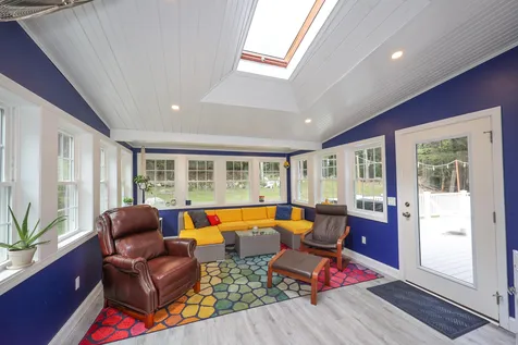 10 Greenbriar Lane Amherst NH 03031