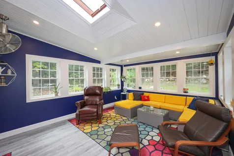 10 Greenbriar Lane Amherst NH 03031