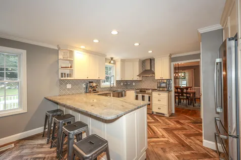 10 Greenbriar Lane Amherst NH 03031