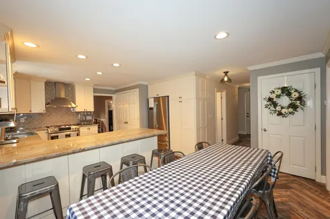 10 Greenbriar Lane Amherst NH 03031