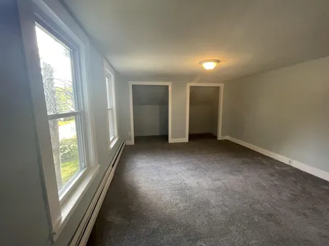 25 Pleasant Street Plymouth NH 03264