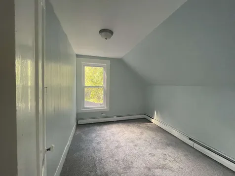 25 Pleasant Street Plymouth NH 03264