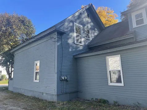 25 Pleasant Street Plymouth NH 03264