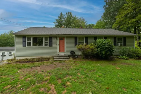 14 Dear Lane Milford NH 03055