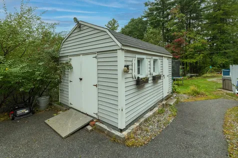 14 Dear Lane Milford NH 03055
