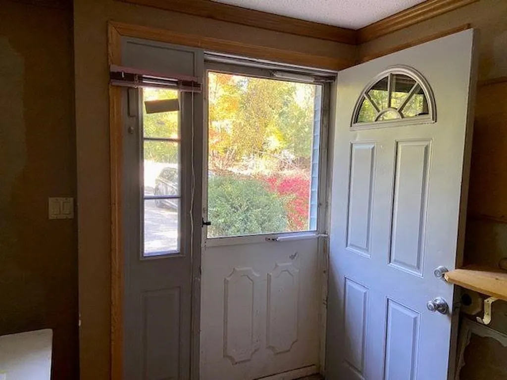 30 Kelsey Road Lee NH 03861