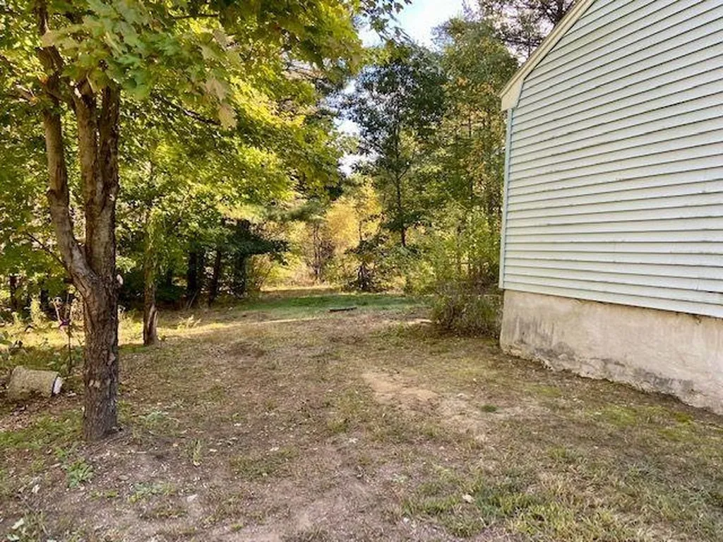 30 Kelsey Road Lee NH 03861