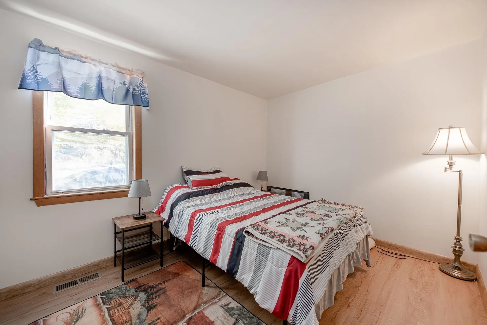 947 Old Bristol Road New Hampton NH 03256