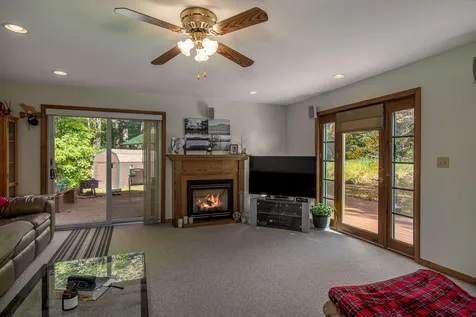 947 Old Bristol Road New Hampton NH 03256