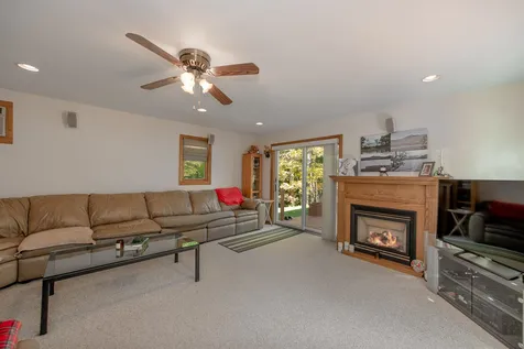 947 Old Bristol Road New Hampton NH 03256