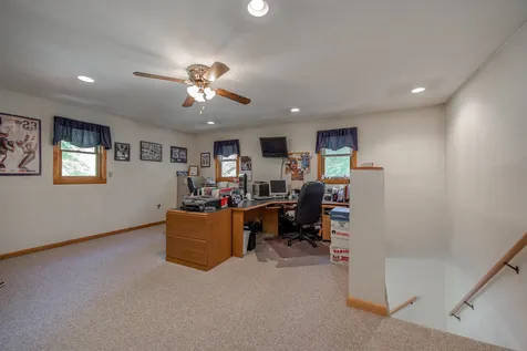 947 Old Bristol Road New Hampton NH 03256