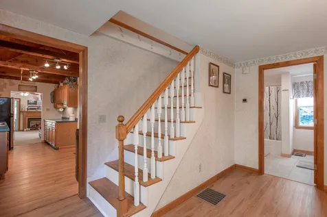 947 Old Bristol Road New Hampton NH 03256