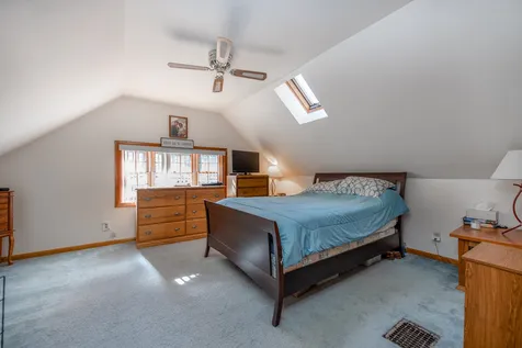 947 Old Bristol Road New Hampton NH 03256