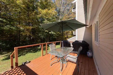 947 Old Bristol Road New Hampton NH 03256