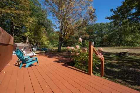 947 Old Bristol Road New Hampton NH 03256