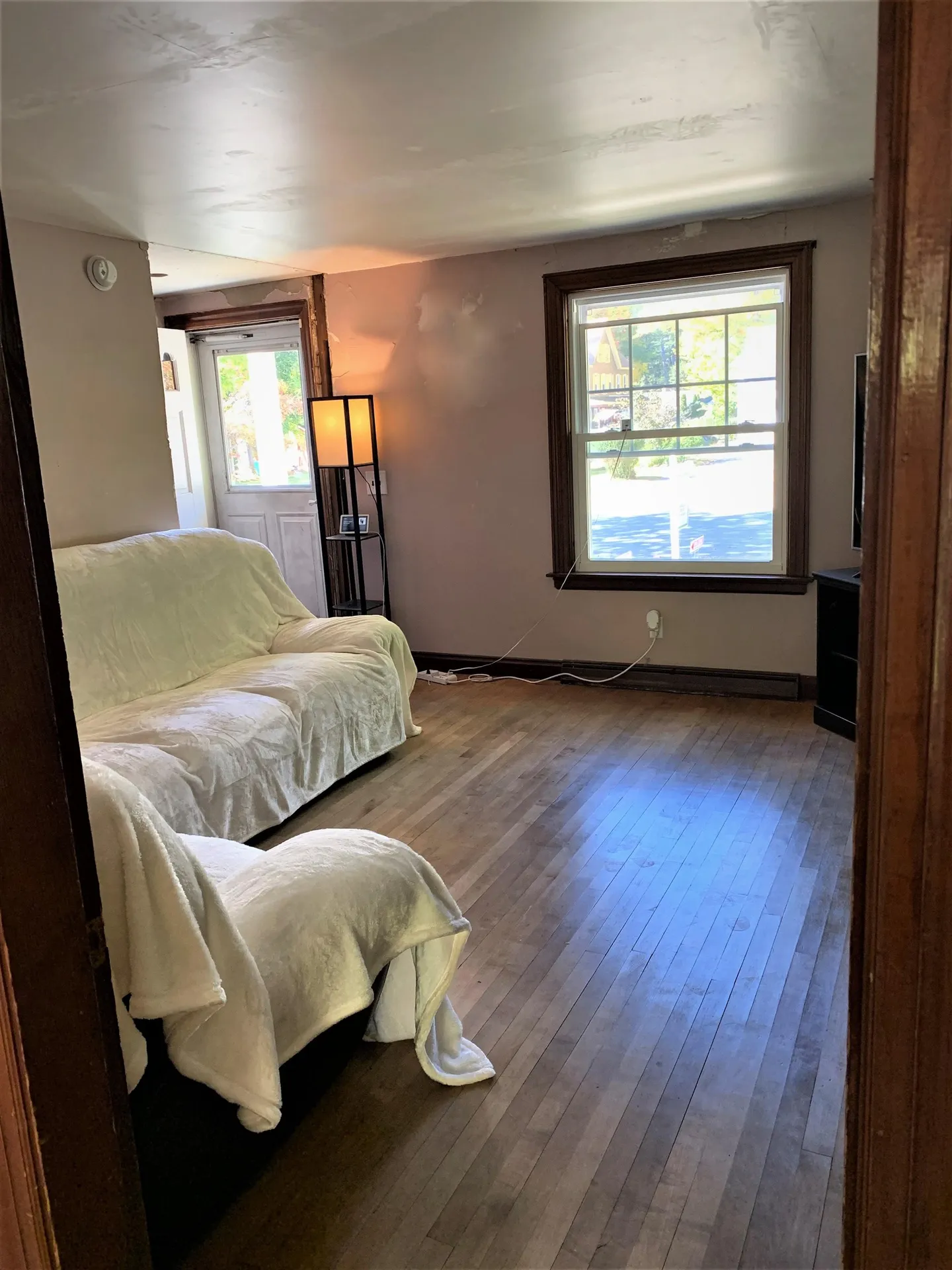 142 Charles Street Rochester NH 03867