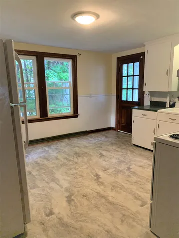 142 Charles Street Rochester NH 03867