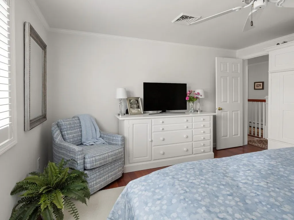 4 Bay Court South Burlington VT 05403