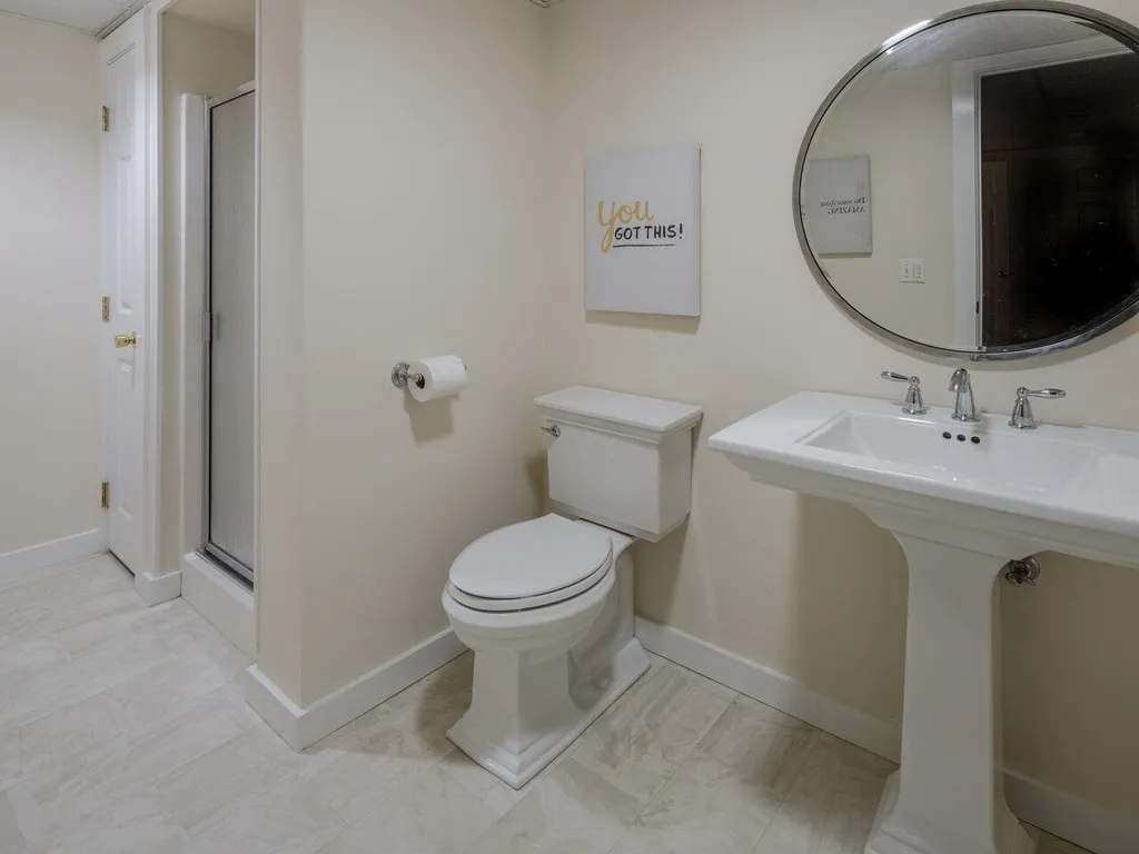 4 Bay Court South Burlington VT 05403