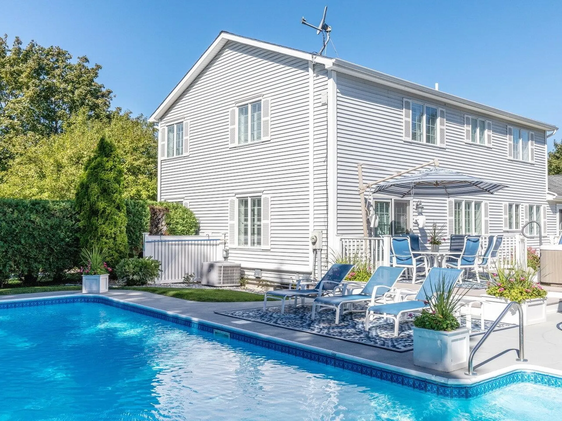4 Bay Court South Burlington VT 05403