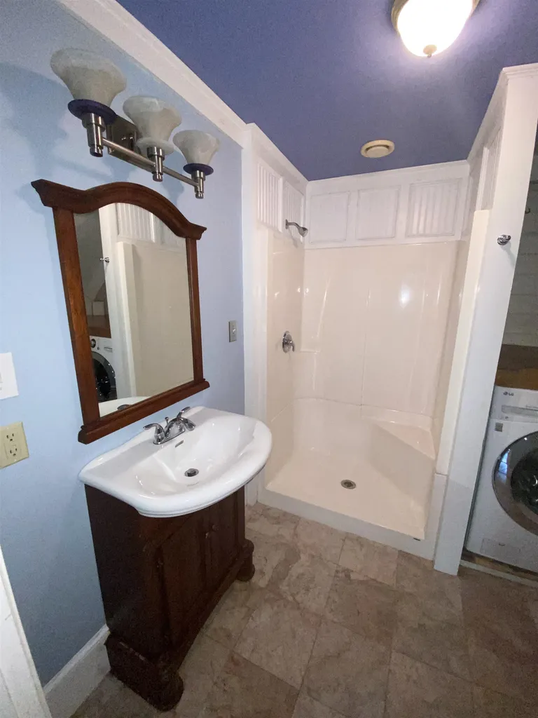 278 West Main Street Conway NH 03818