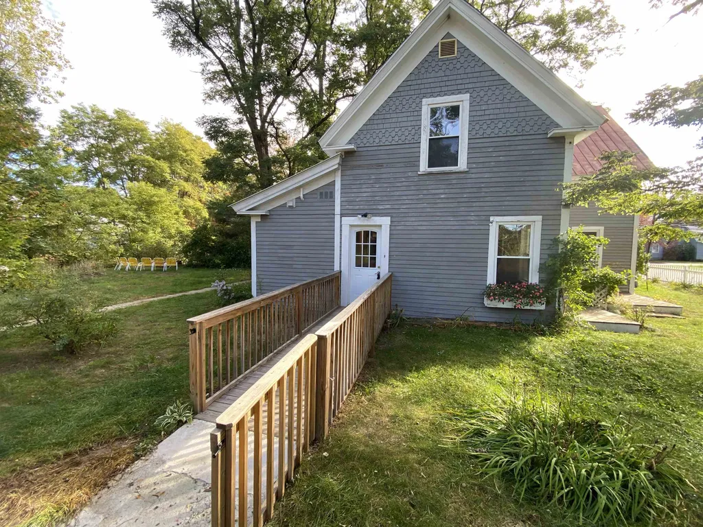 278 West Main Street Conway NH 03818