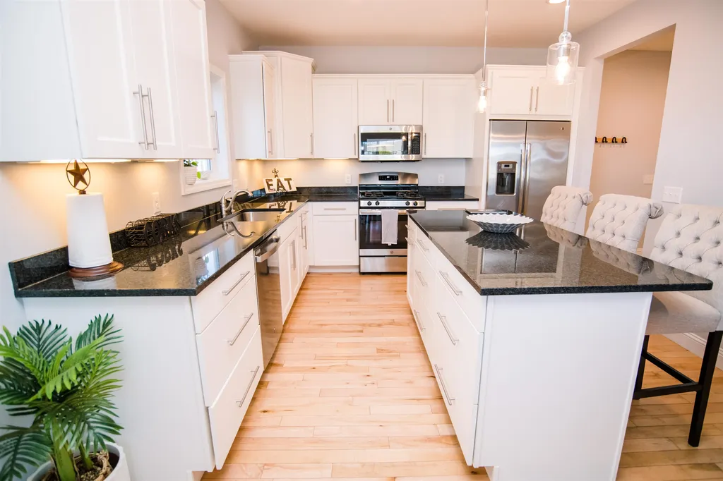 178 Sommerfield Avenue South Burlington VT 05403