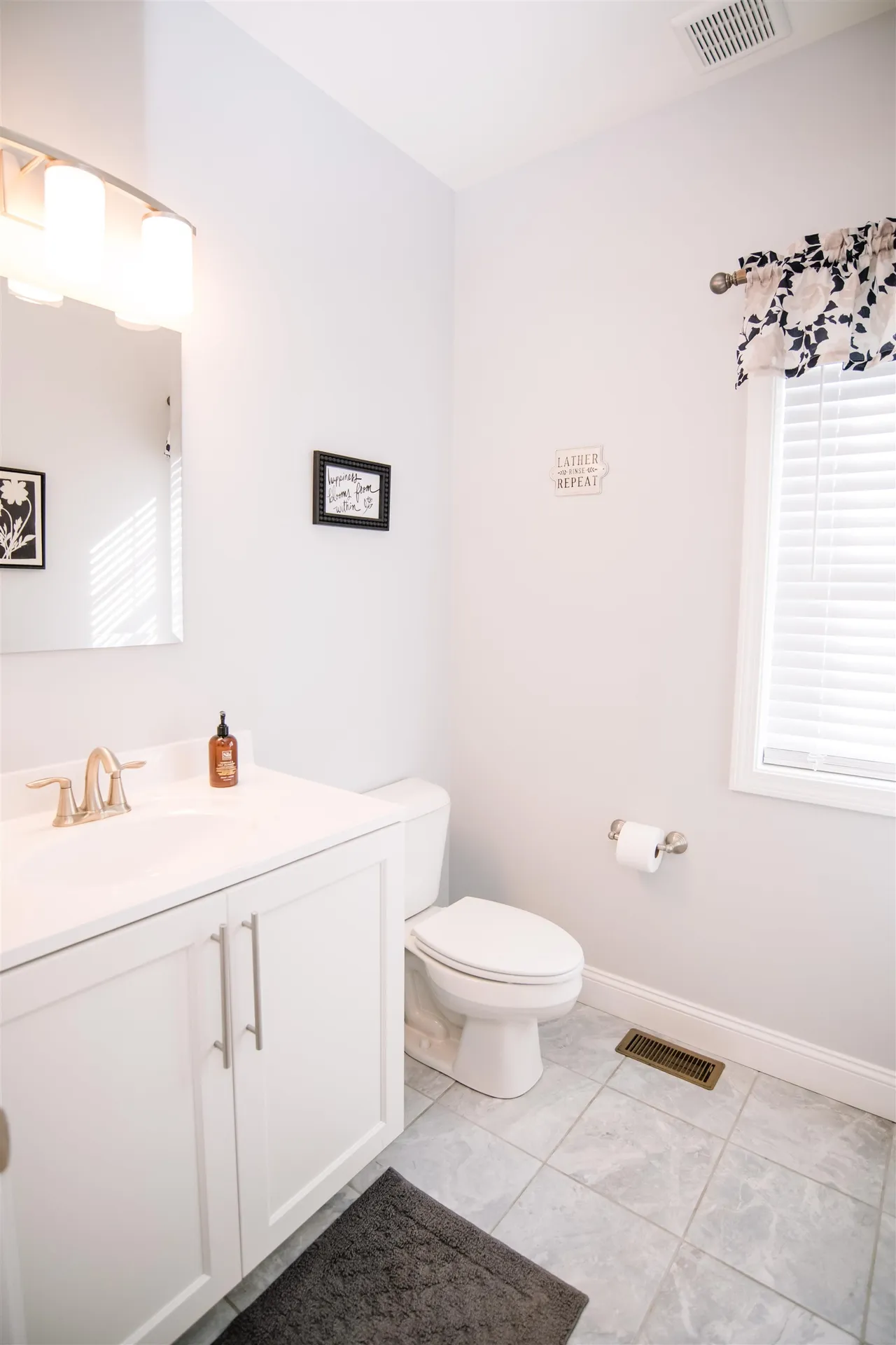 178 Sommerfield Avenue South Burlington VT 05403