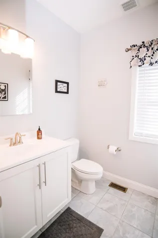 178 Sommerfield Avenue South Burlington VT 05403
