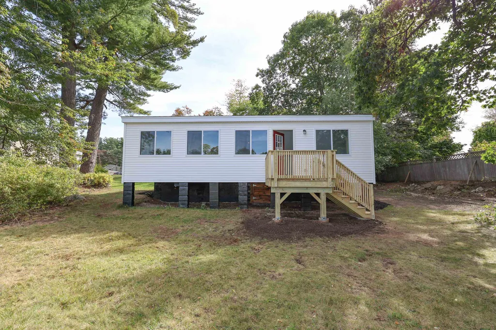 71 Shadow Lake Road Salem NH 03079