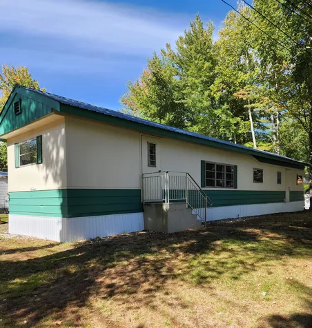 9 Sargent Place Gilford NH 03246
